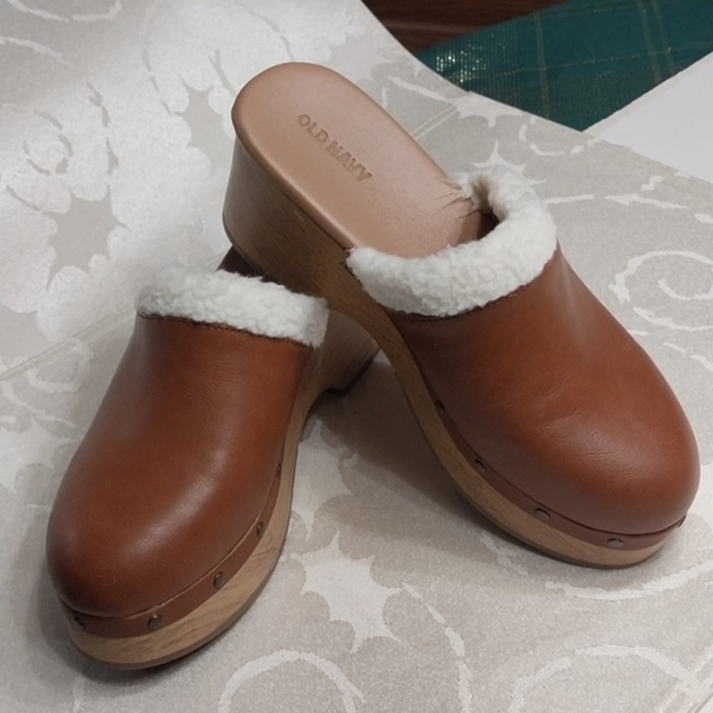 Old Navy NWOT Women's Size 7 Faux Leather Sherpa Trim Mules Clogs Y2K Brown - Picture 11 of 12